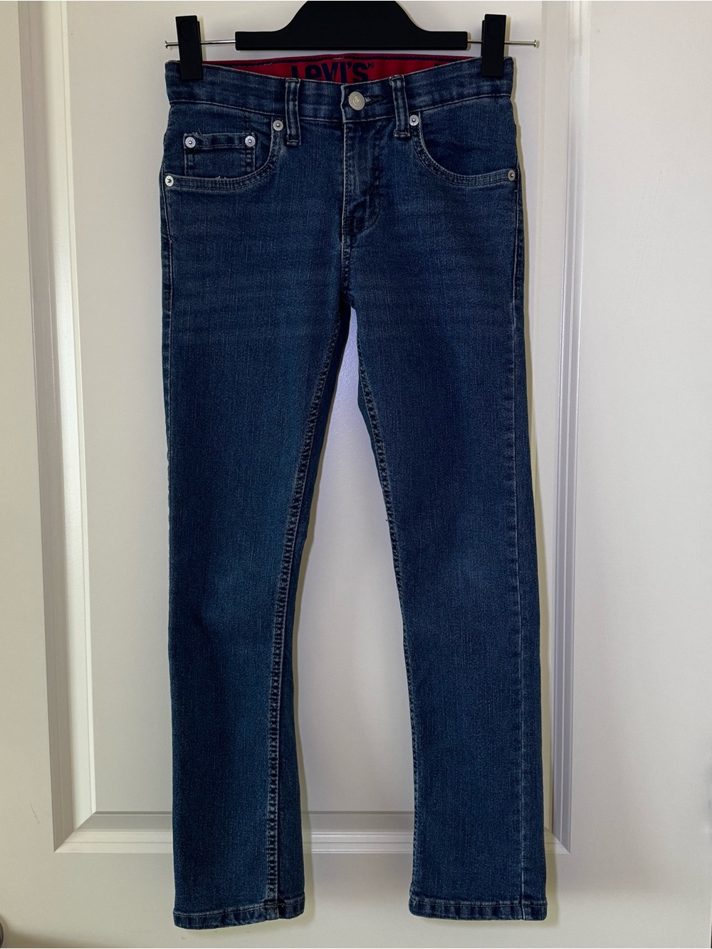 Levi's Boyโs Slim Straight Dark Blue Jeans